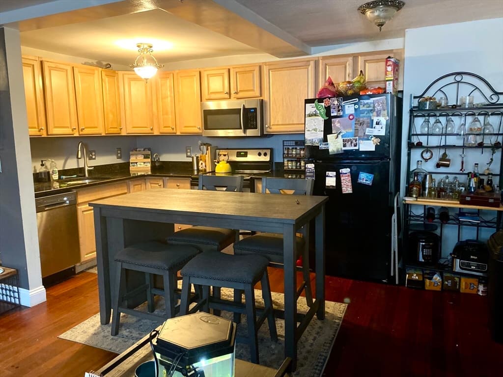 191 Commerical Street #103 photo 2