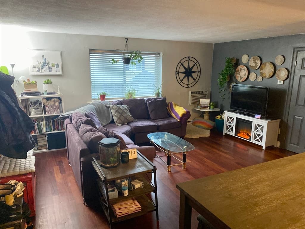 191 Commerical Street #103 photo 5