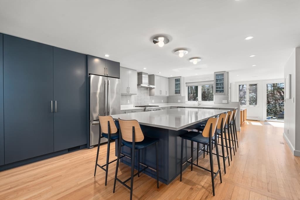 130 Bellingham Road photo 2