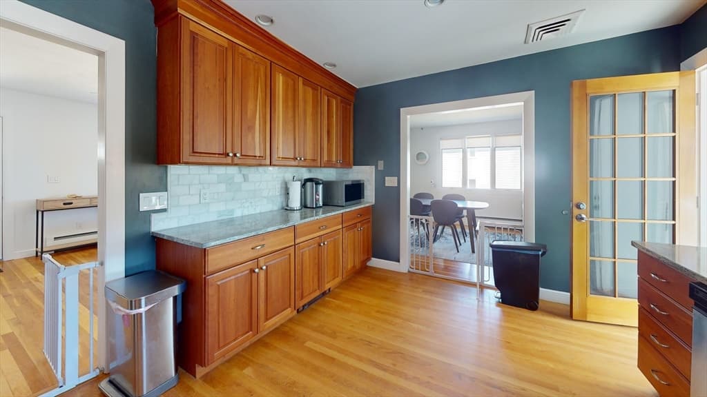 25 Brandeis Rd photo 2
