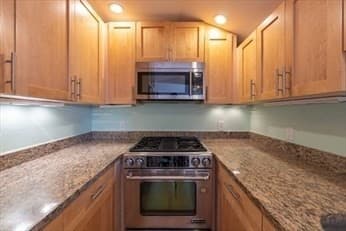 76 Sewall Ave #C photo 5