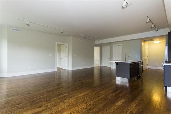 10 St. George Street #401 photo 5