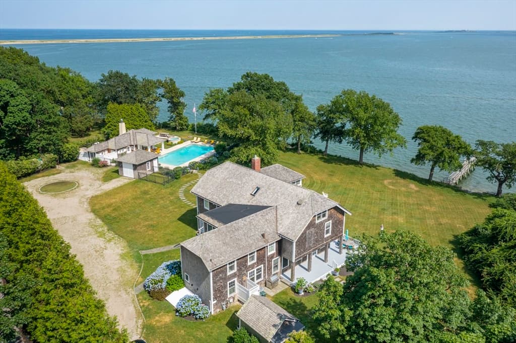 341 King Caesar Rd
