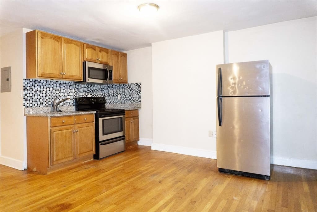 2989 Washignton St #1 photo 2