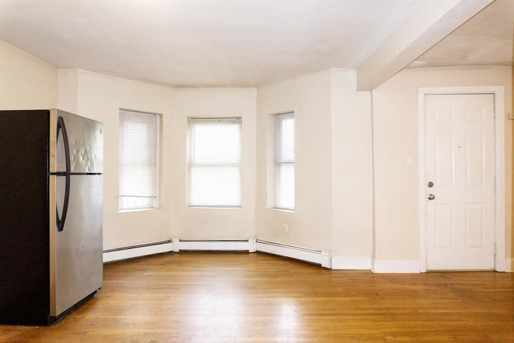 2989 Washignton St #1 photo 4