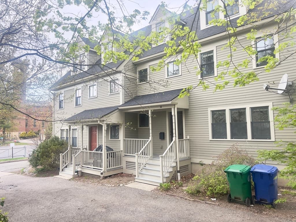 14 Linden St #14 photo 2