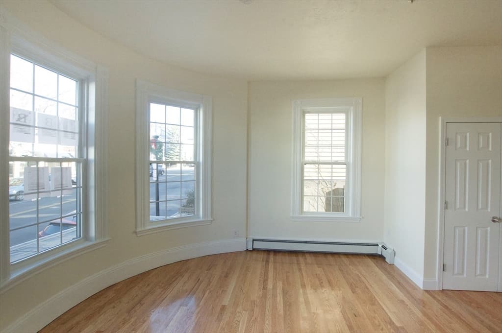 501 E Broadway #6 photo 3