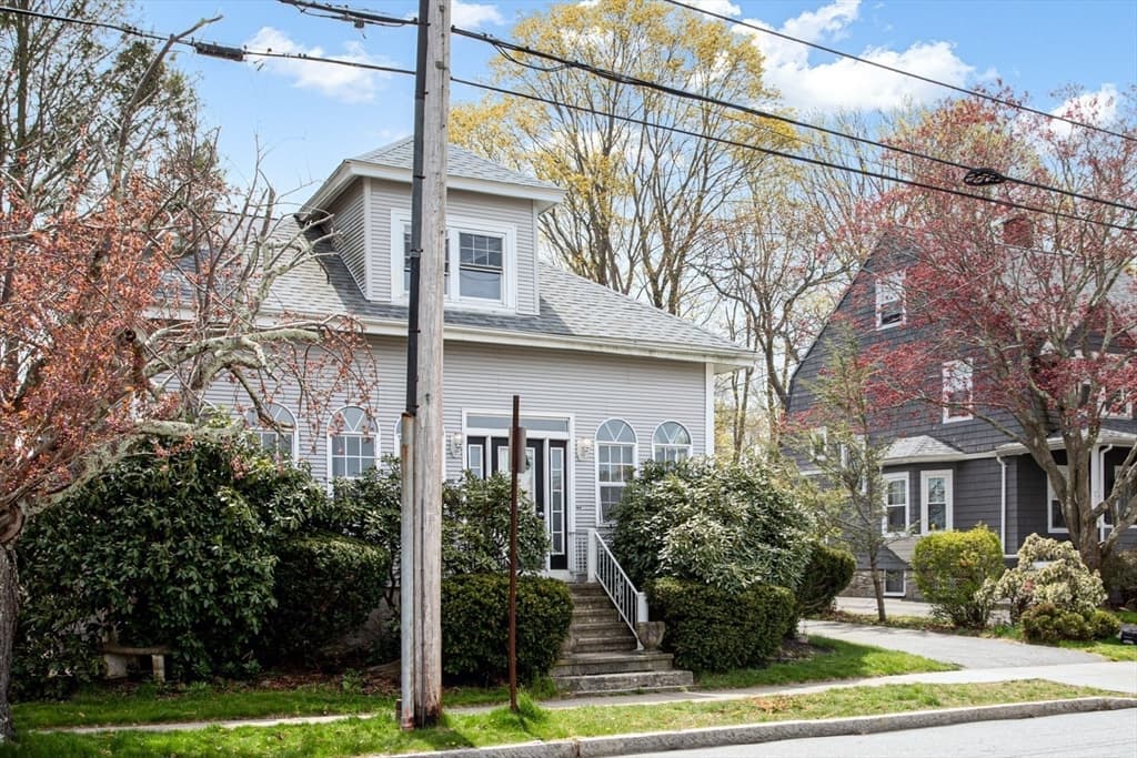 1833 Highland Ave photo 3