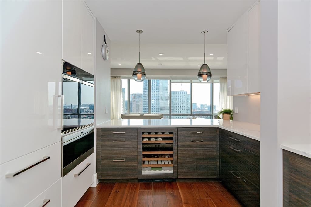 2 Avery St #20H photo 2