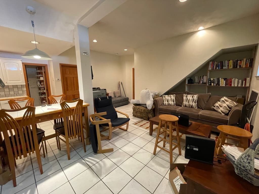 50 Radnor Rd #1a photo 5