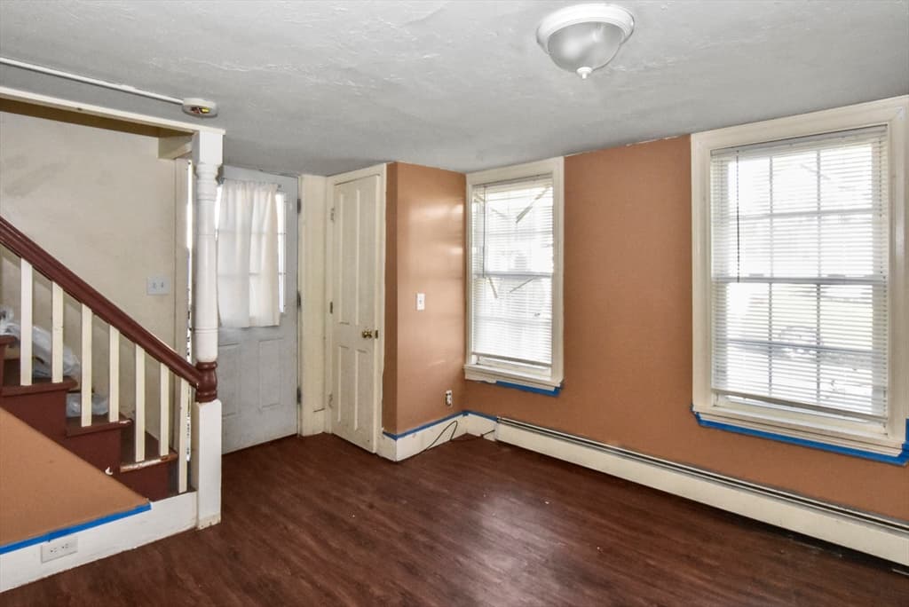 15 Morris St photo 5