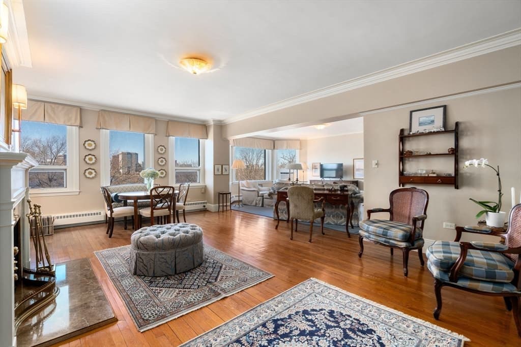 250 Beacon St #8 photo 4