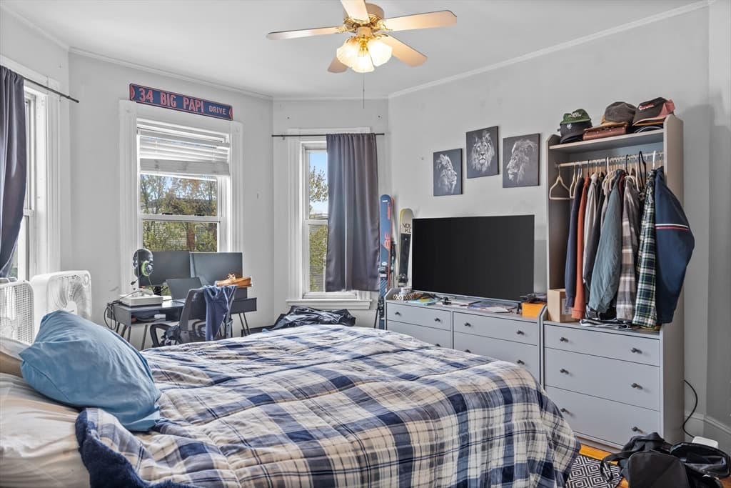 225 L St #3 photo 5