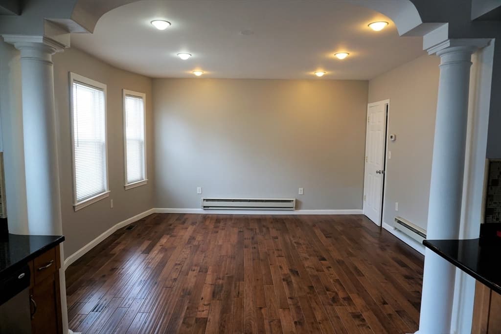 43 Bennington Street #1 photo 5