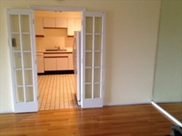 1265 Beacon St #902 photo 3