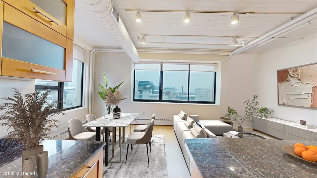 210 South St #10-5