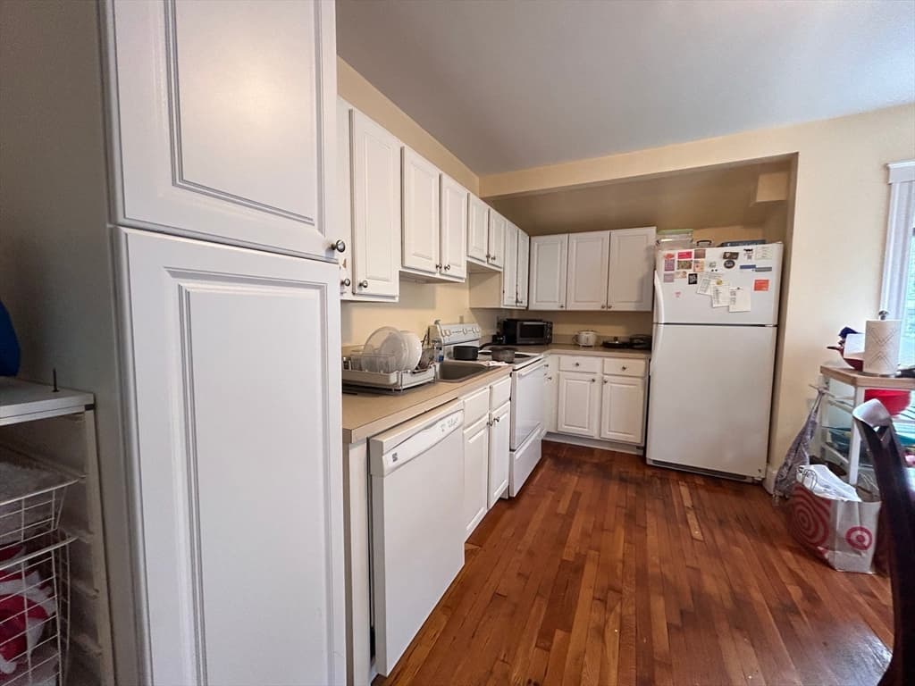 17 Wadsworth St #- photo 3