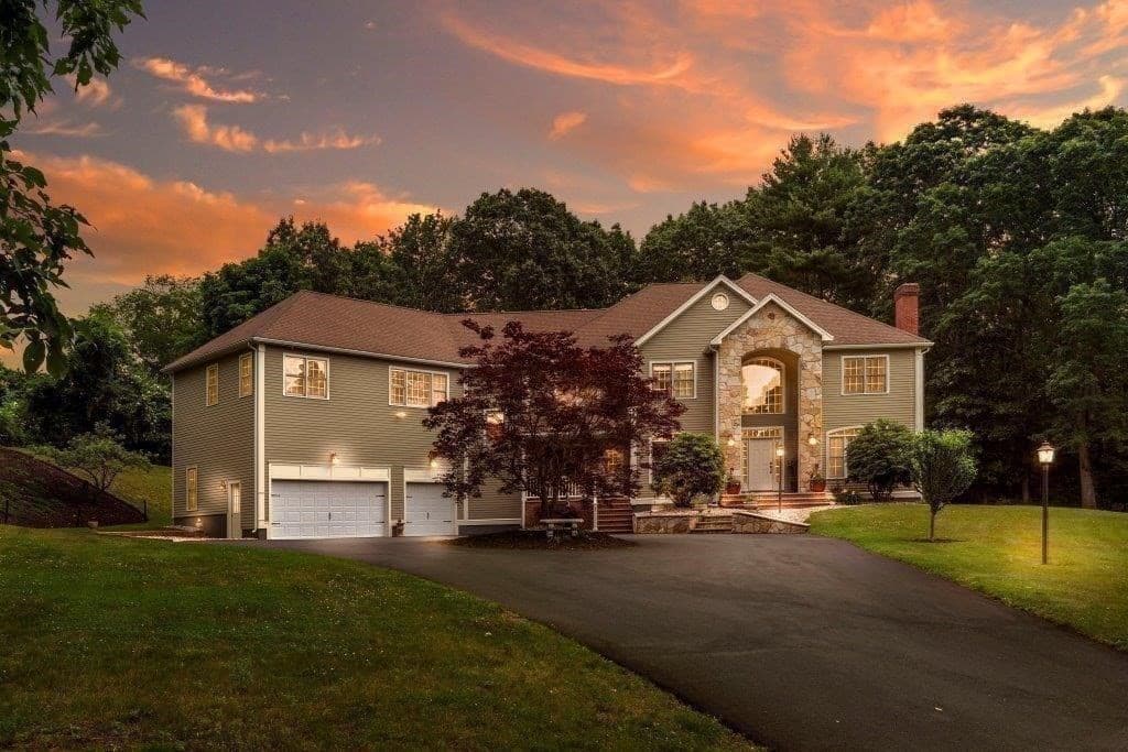 44 Mill Road