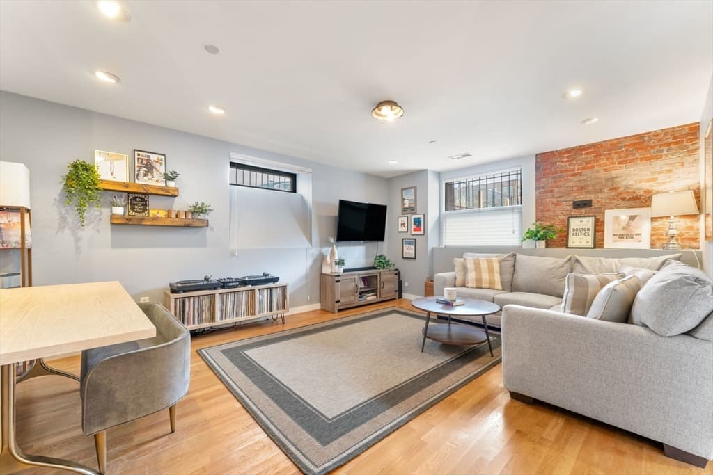 125 B Street #1A photo 5