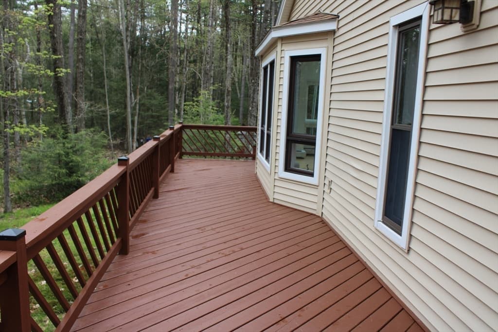 19 Ledgewood Dr photo 3