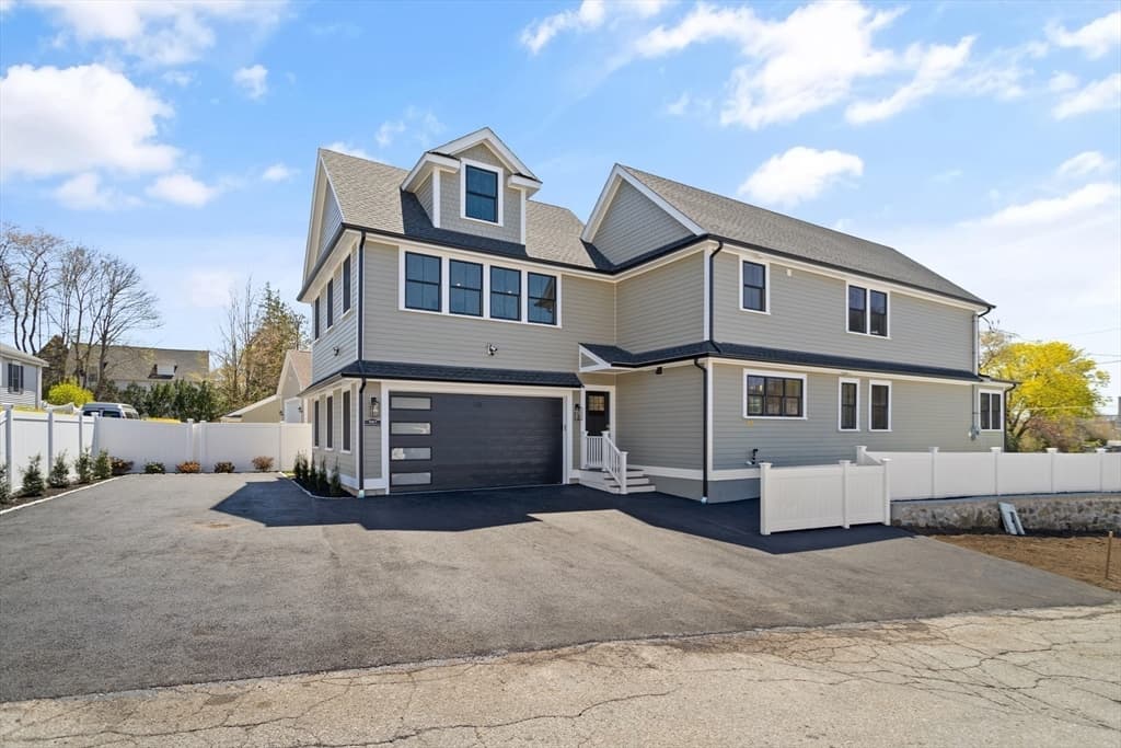 587 Winthrop Street photo 3