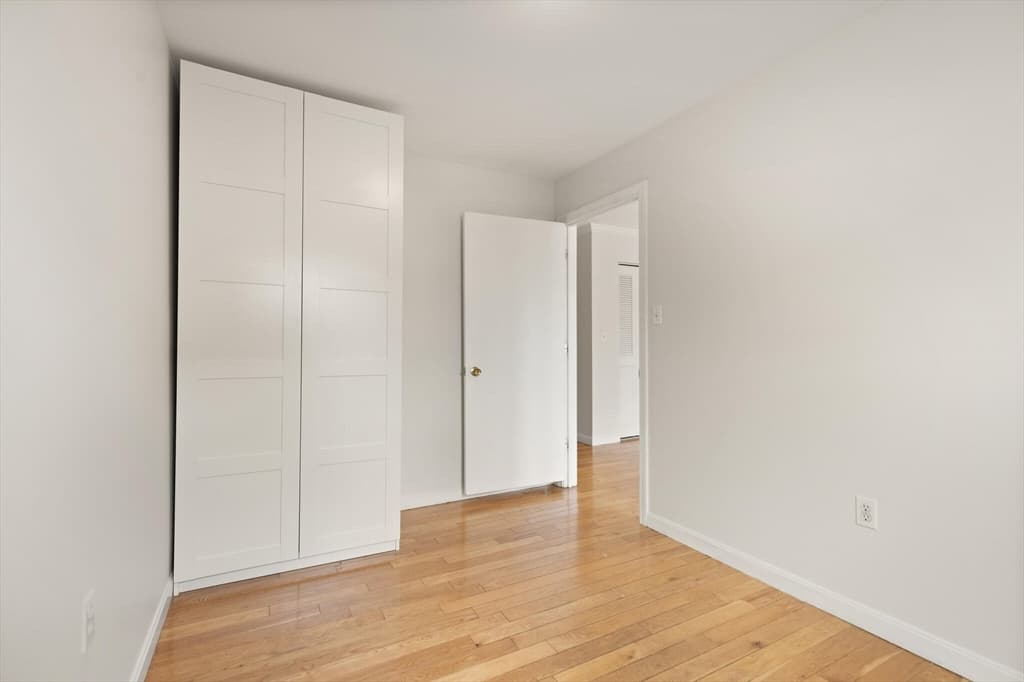 267 Lexington St #3 photo 5