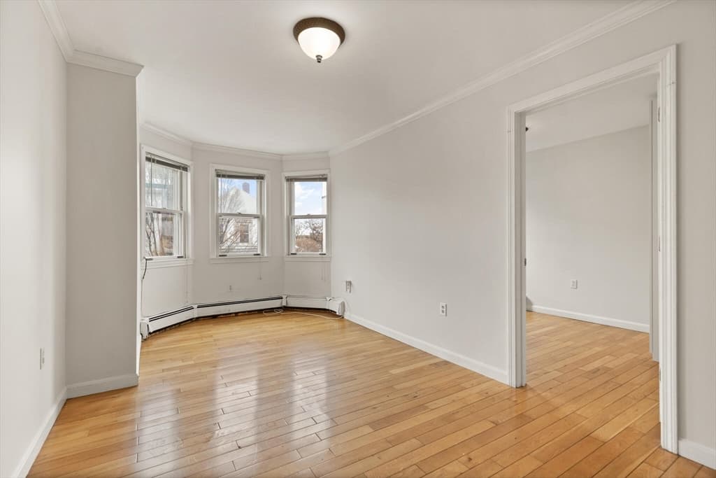 267 Lexington St #3 photo 4