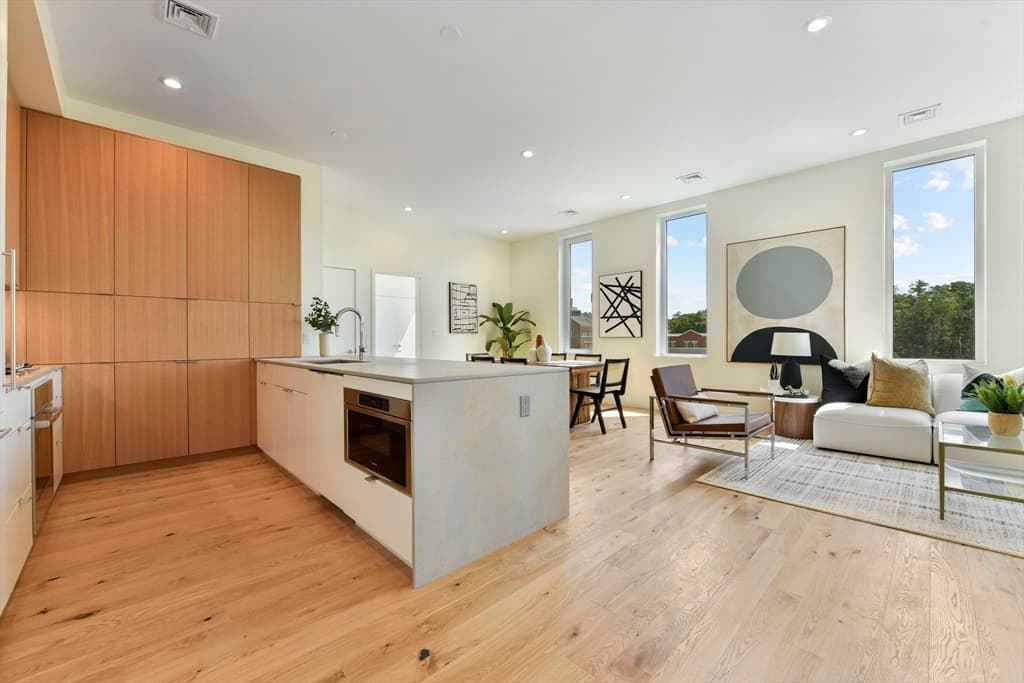 80 Terrace Street #303 photo 4
