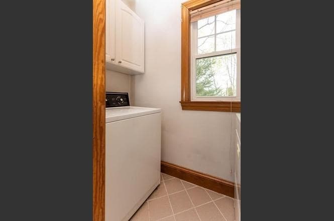 15 Theresa Ave #1 photo 3