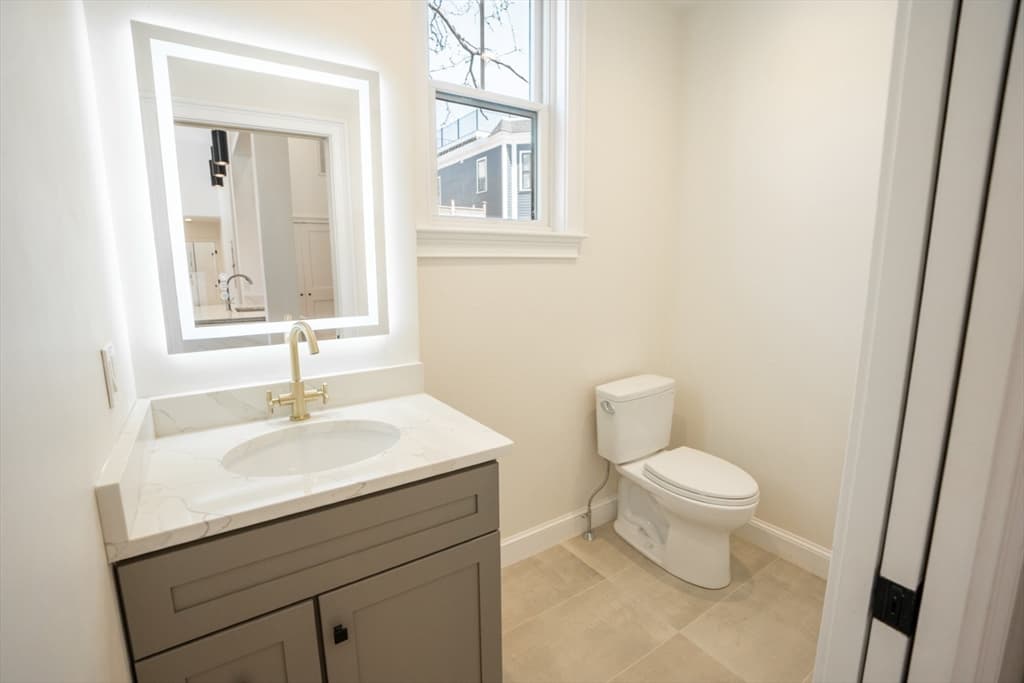 717 East 5th #717 photo 5