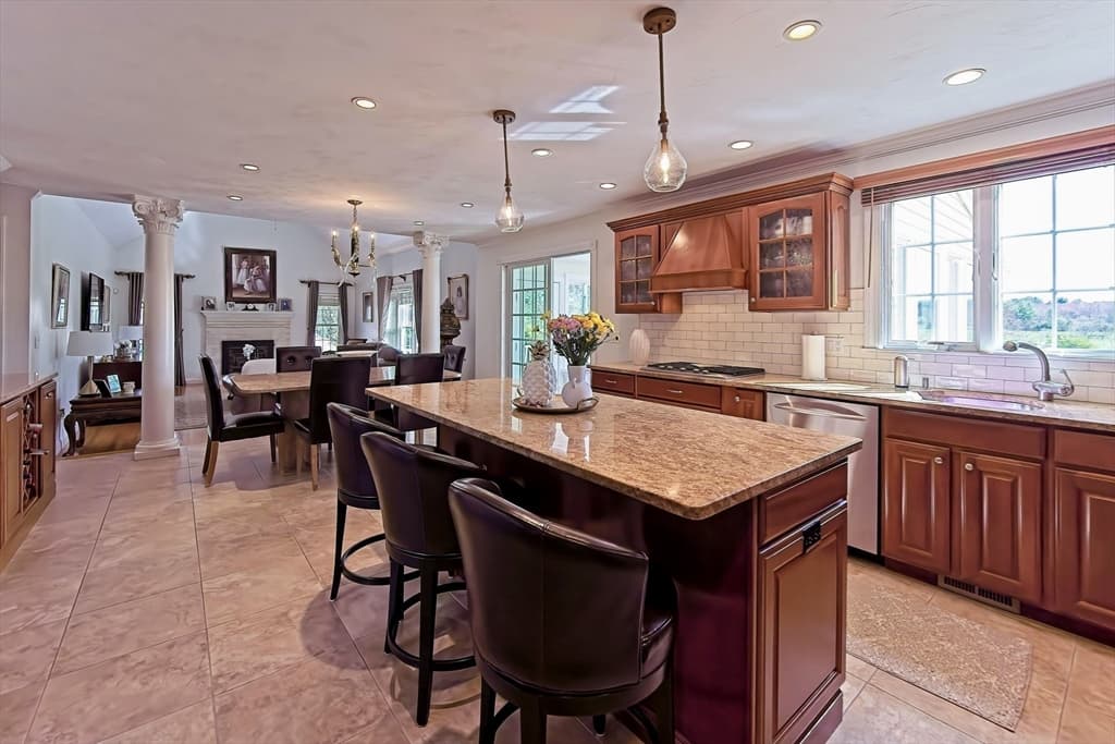 31 Fair Lane photo 5