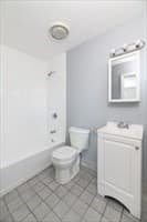 12 Kilby St #2L photo 3