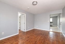 12 Kilby St #2L photo 4