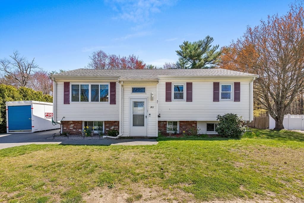 243 Myricks St