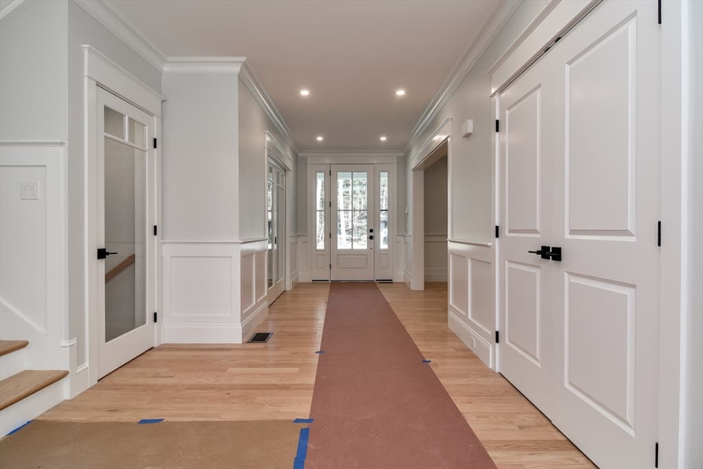 1 Perry Ln photo 5