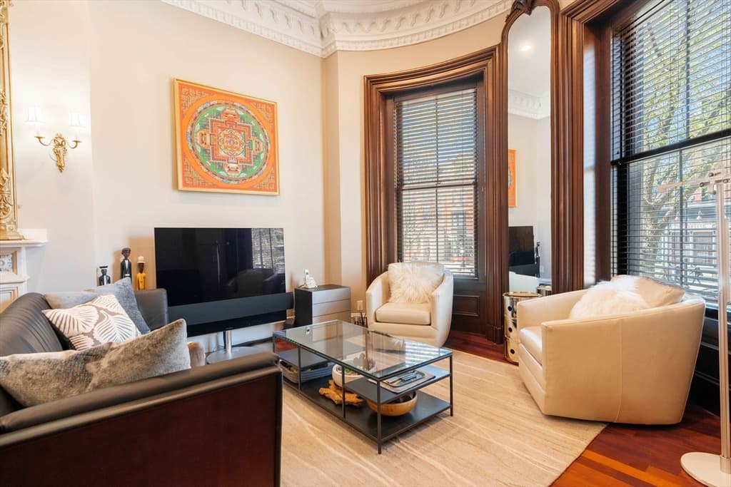 600 Tremont St #2 photo 3