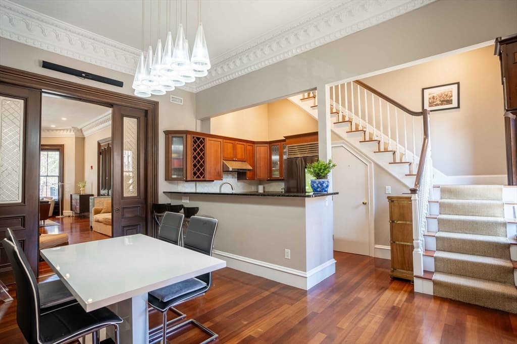 600 Tremont St #2 photo 4