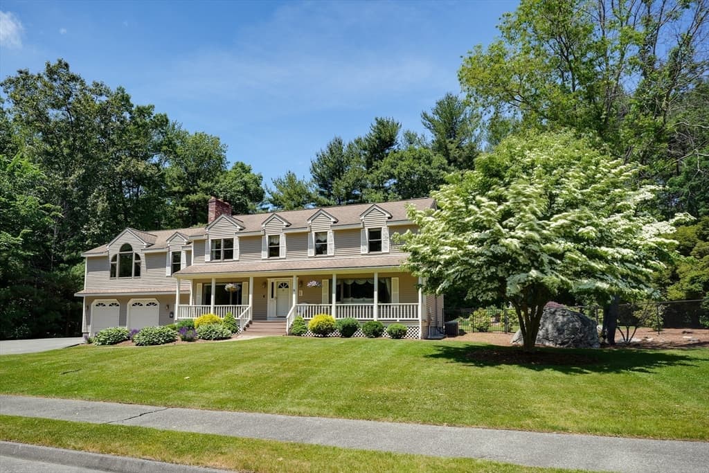 6 Patchs Pond Lane photo 2