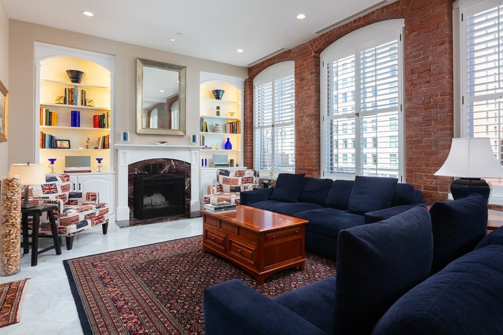 6 Edgerly Place #402/403