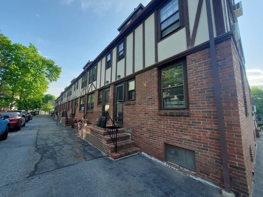 247 Washington St #11 photo 5