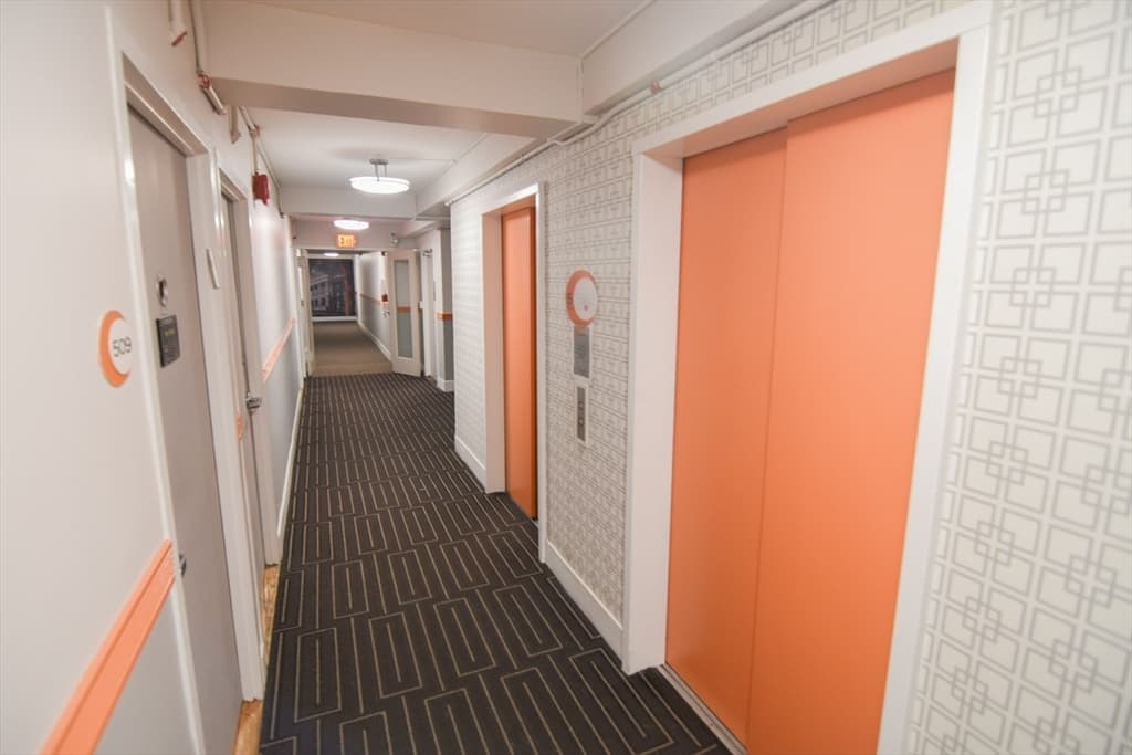 1440 Beacon #413 photo 5