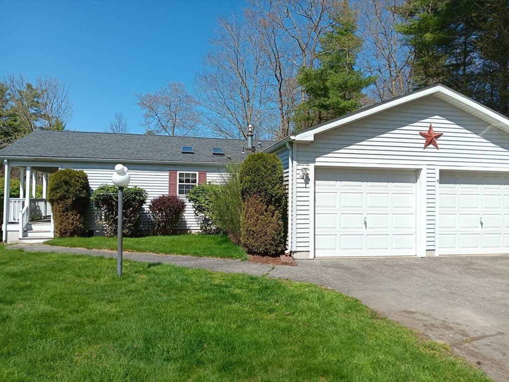 3404 Oak Point Drive