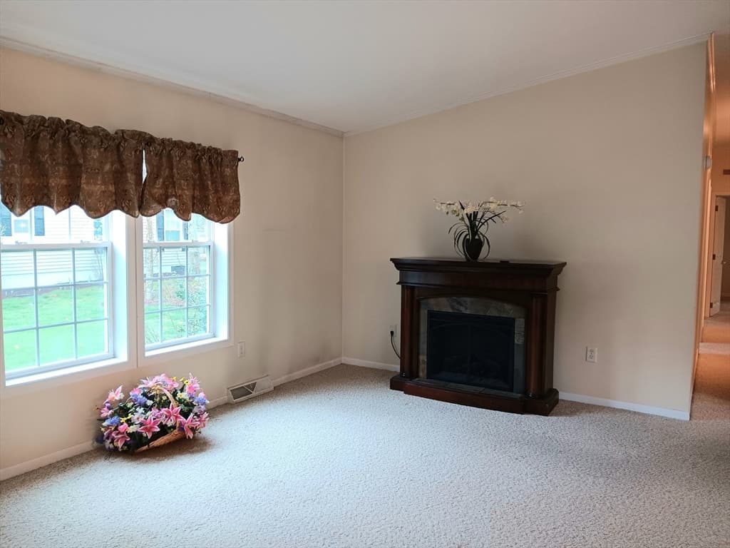 3404 Oak Point Drive photo 4