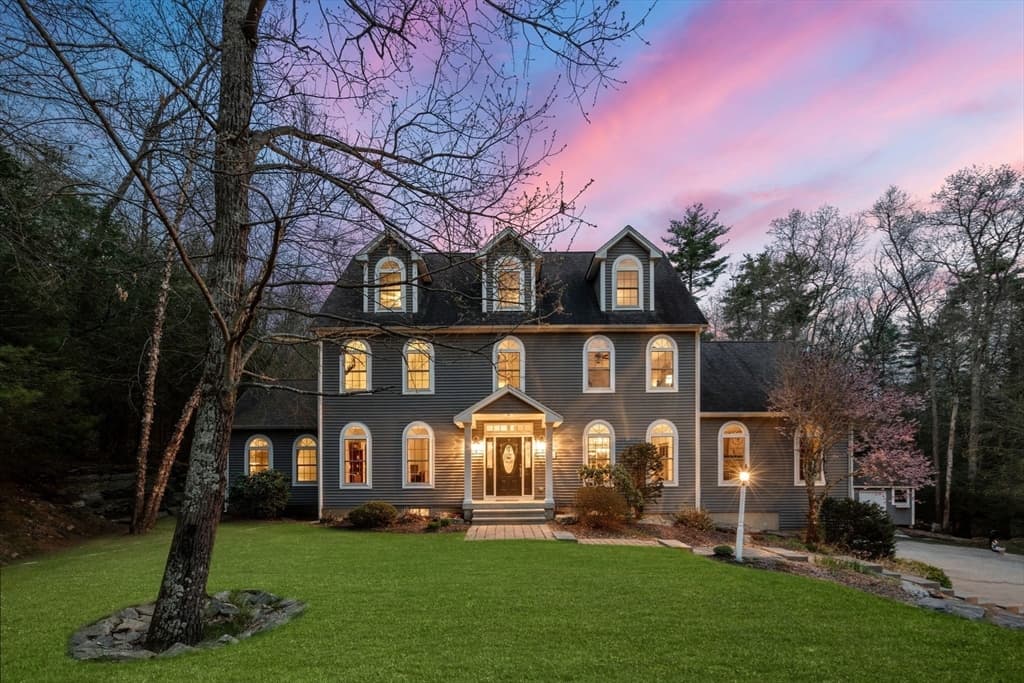 400 New Boston Road