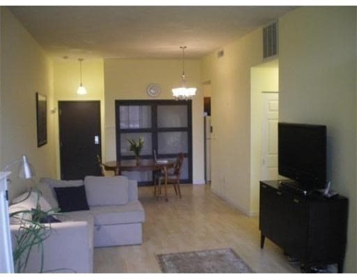 99 Gove Street #4 photo 3
