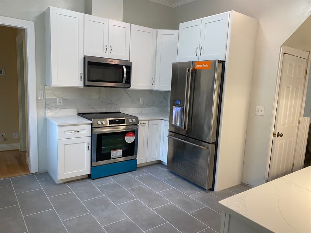 92 Glen St #1 photo 4