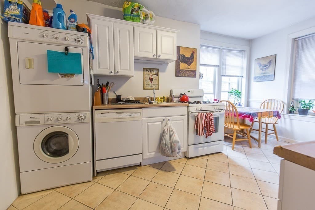 11 Foster Street #4 photo 3