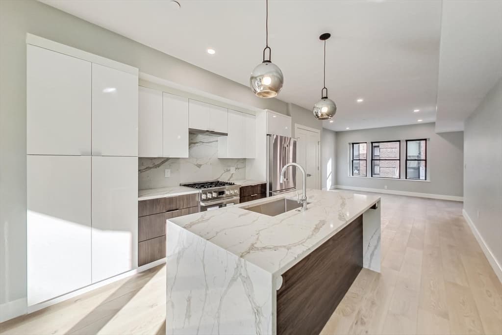 14 N Bennet St #3 photo 3