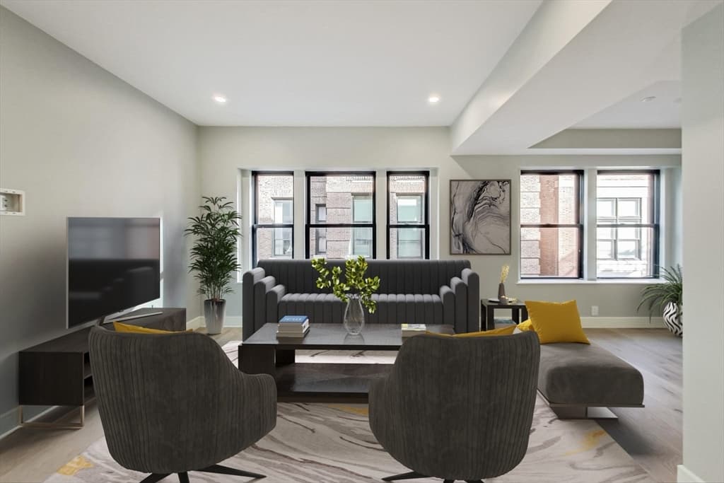 14 N Bennet St #3 photo 4