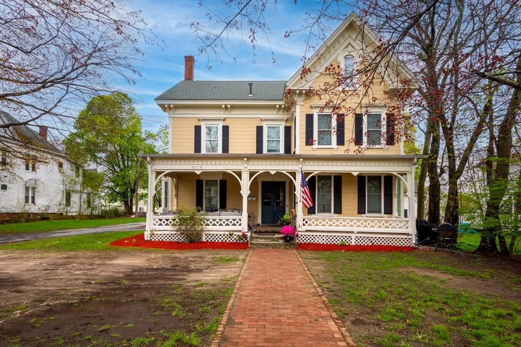 106 Walnut St